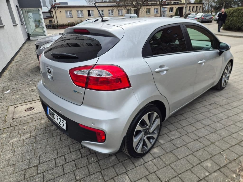 Kia Rio 2016