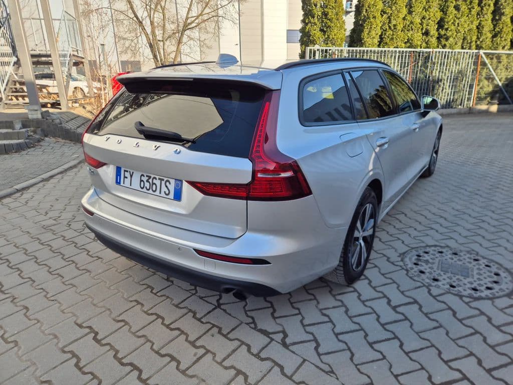 Volvo V60 2019