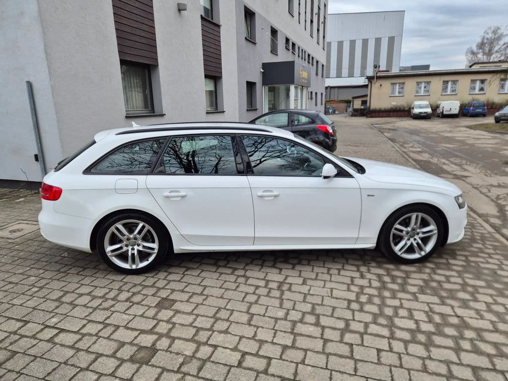 Audi A4 Avant 2013