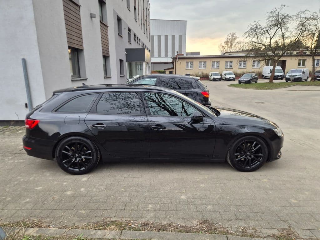 Audi A4 Avant 2016